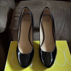 Circa Joan & David Luxe Black Patent Classic Platform Pump Excellent Condition.